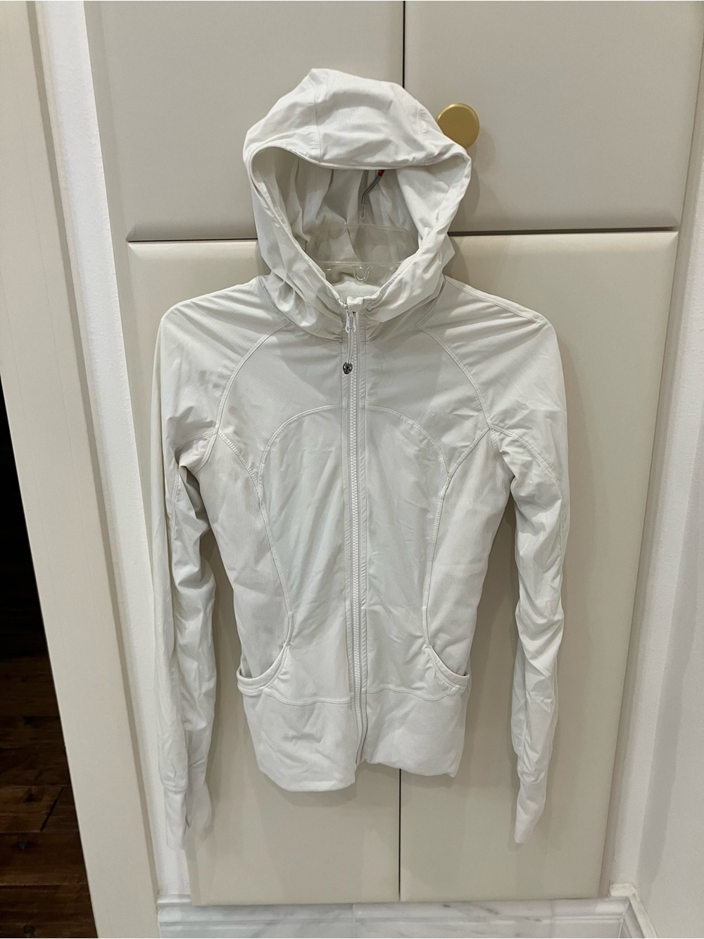 Lululemon Women's Lightweight Hooded Zip Jacket - White